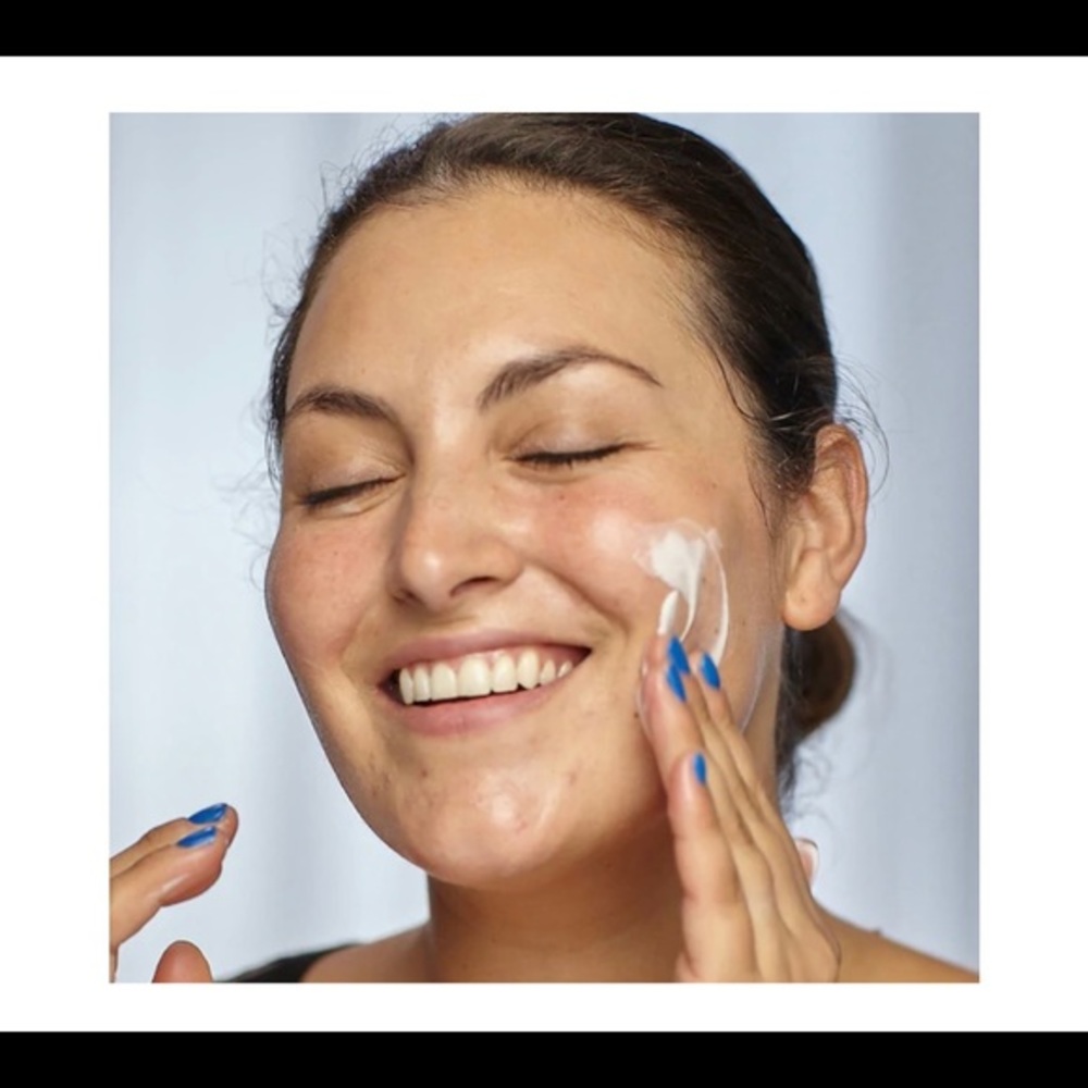 15 ML Kate Somerville Oil Free Moisturizer Mini - Picture 4 of 6